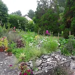 Giverny, Cosy Au