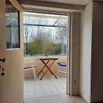 Giverny, Cosy Au Apartman *