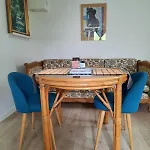 Apartman Giverny, Cosy Au