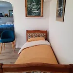 Giverny, Cosy Au Giverny