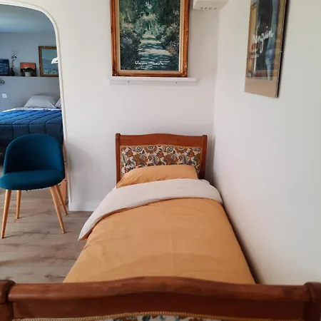 Giverny, Cosy Au Giverny